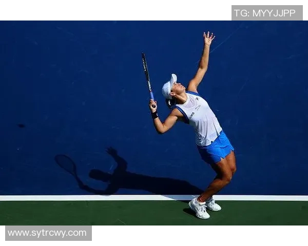 深度对话：杨敏如何在网球世界中追寻梦想与挑战自我