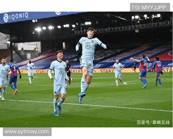 重生之足球巨星的逆袭人生从草根到巅峰的传奇旅程 重生之足球巨星的逆袭人生从草根到巅峰的传奇旅程